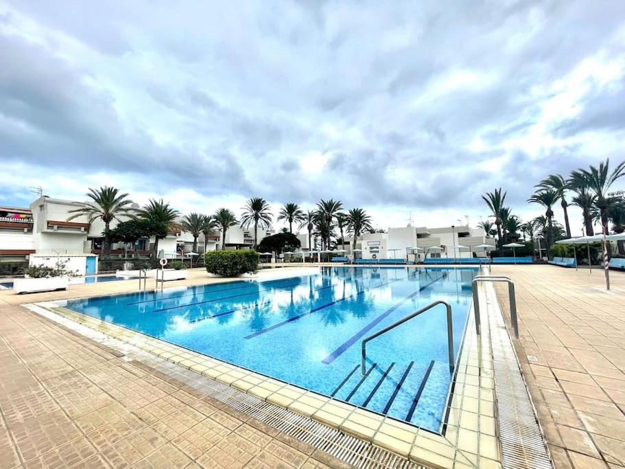 Apartamento Con Piscina Sur De Tenerife Коста-дель-Сіленсіо Екстер'єр фото